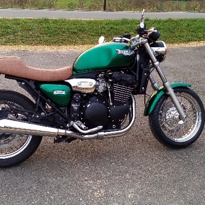 triumph gentleman's ride