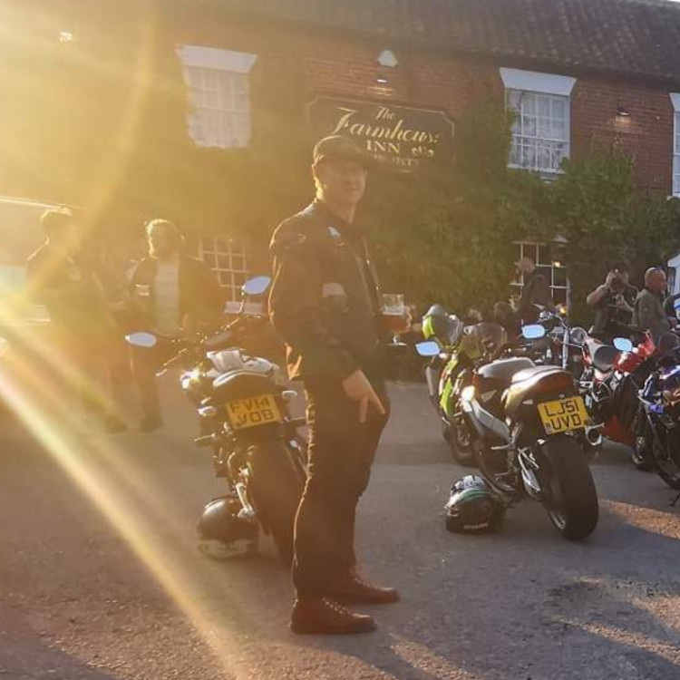 Thomas elliott Thomas elliott